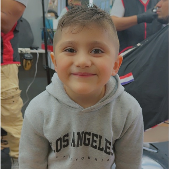 Meet your new posher :) - Picture 14 of 16